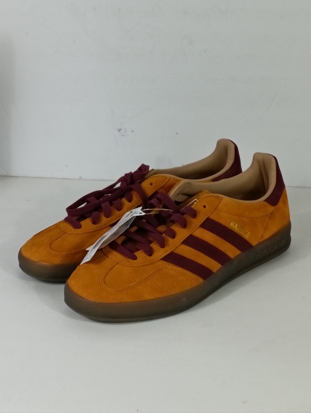 adidas Gazelle Suede Sneakers in Orange with Burgundy Accents Men Size 10 - New